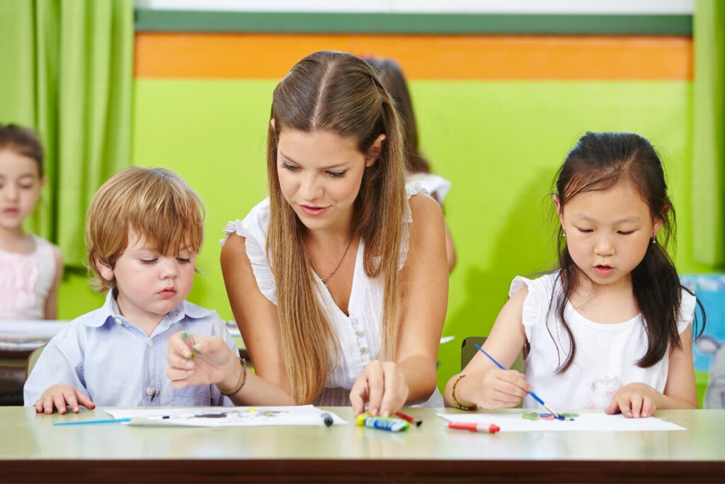 Psicología y educación: dos ciencias sociales muy unidas Psicología y educación: dos ciencias sociales muy unidas
