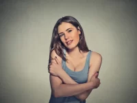 ¿Es realmente un requisito quererse a uno mismo para amar a otro?