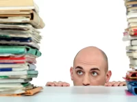 ¿Por qué la ansiedad por el fracaso es el verdadero motor de la procrastinación?