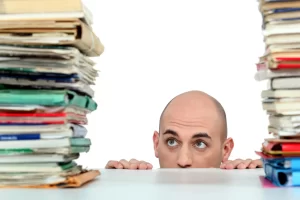 ¿Por qué la ansiedad por el fracaso es el verdadero motor de la procrastinación?