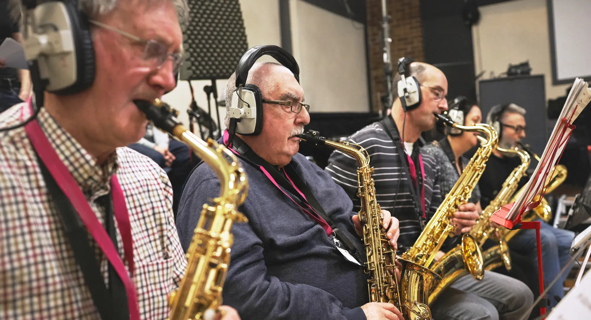 ¿Puede la música ayudar a preservar la agudeza cerebral en la vejez?
