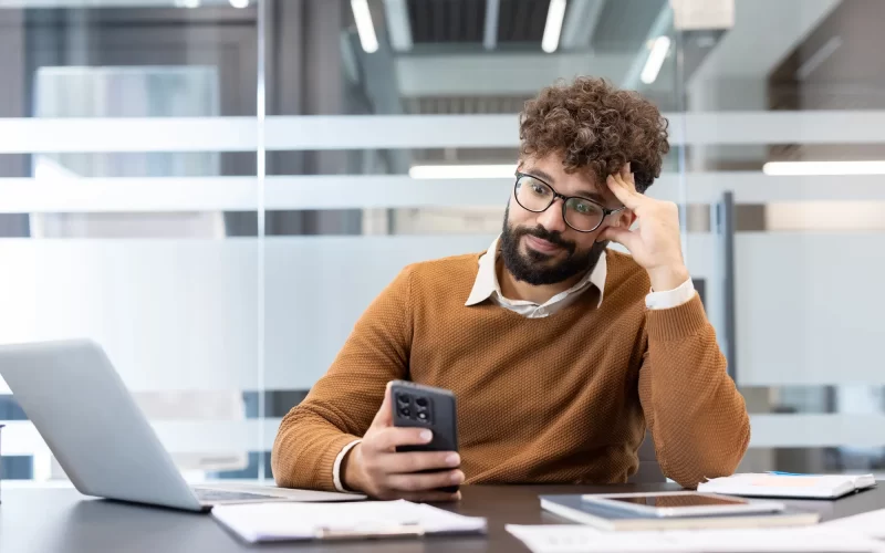 El costo cognitivo real de las interrupciones digitales diarias