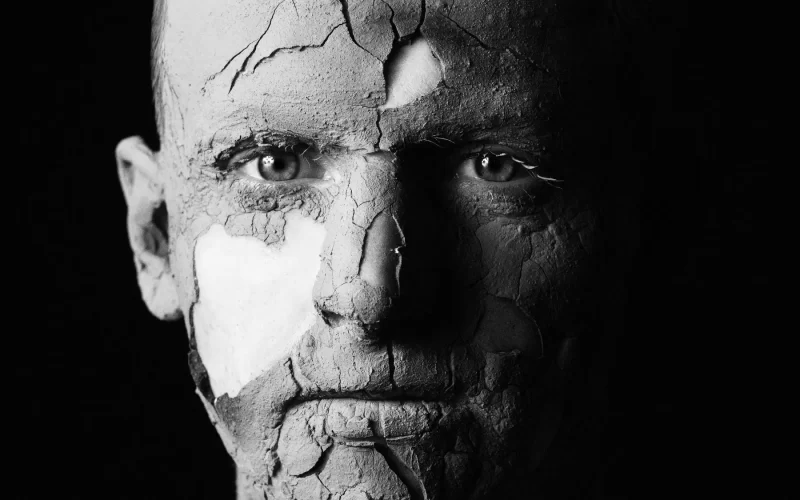 Por qué guardamos dolor y enojo para protegernos de futuras heridas emocionales