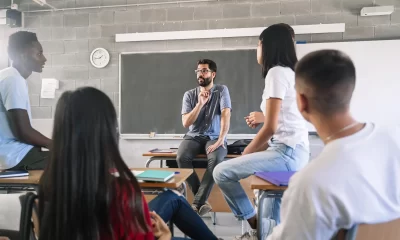 La educación universitaria desarma la mente autoritaria más allá de la herencia genética