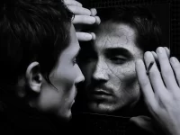 Psicópatas detectan las emociones pero no las sienten físicamente