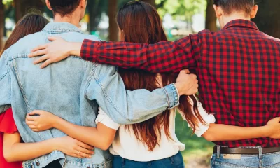 Los nueve hábitos psicológicos que sostienen el amor múltiple sin caos emocional