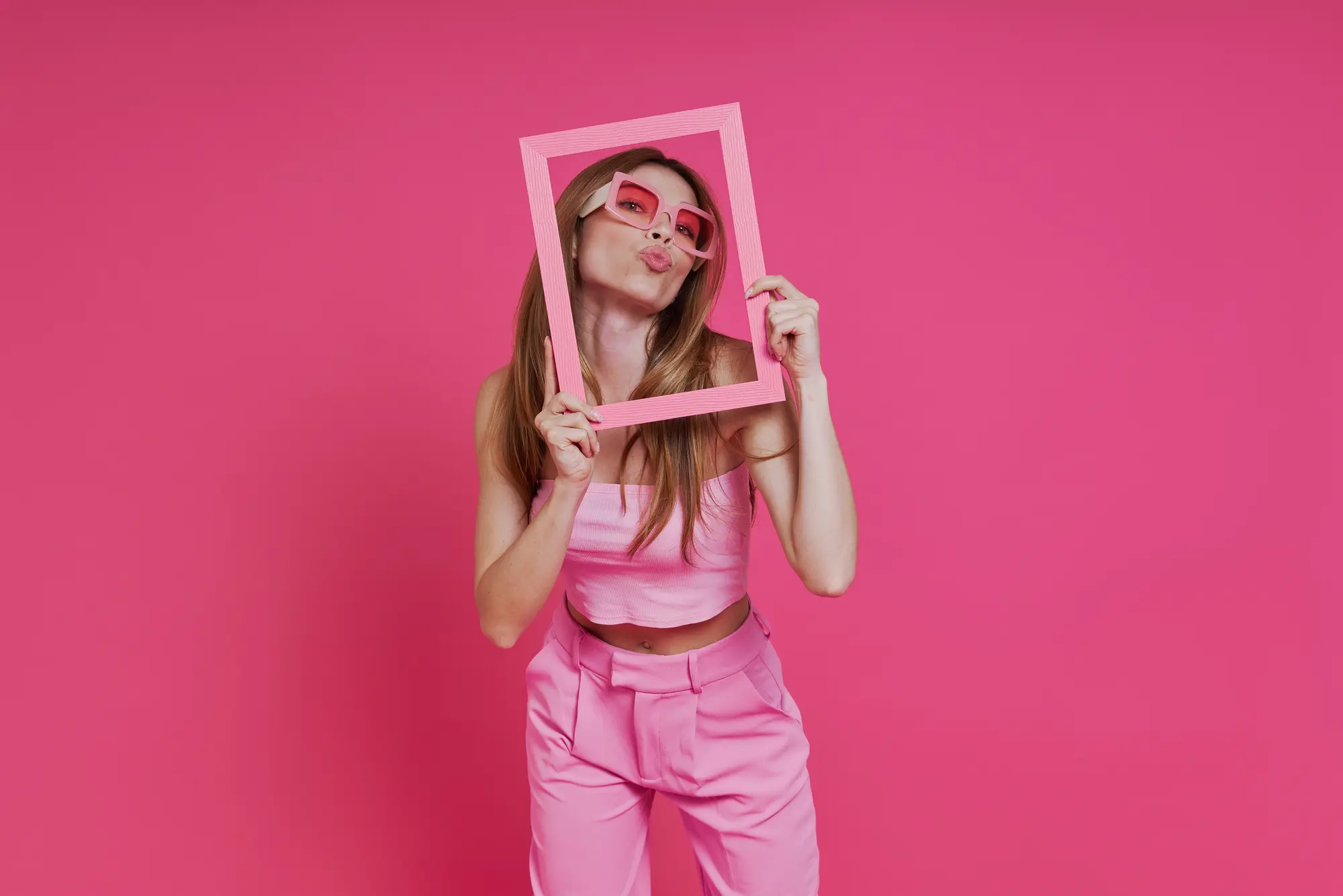 Extroversión y narcisismo ligados a las aspiraciones de influencer en adolescentes