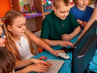 Niños identifican errores de inteligencia artificial y fortalecen su pensamiento crítico con juegos