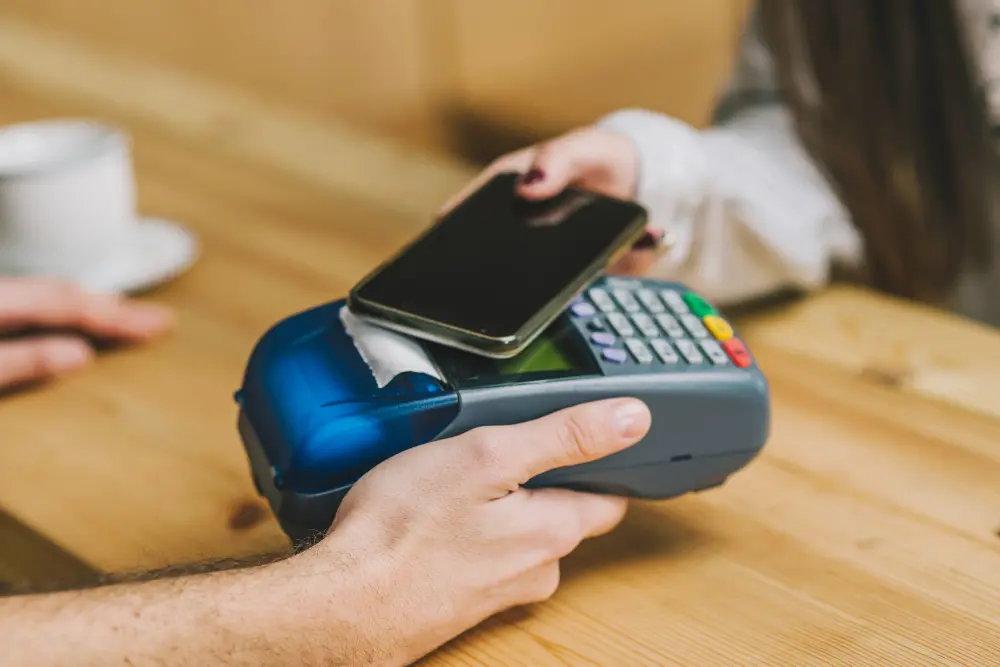 Cómo aceptar pagos con tarjeta en una consulta