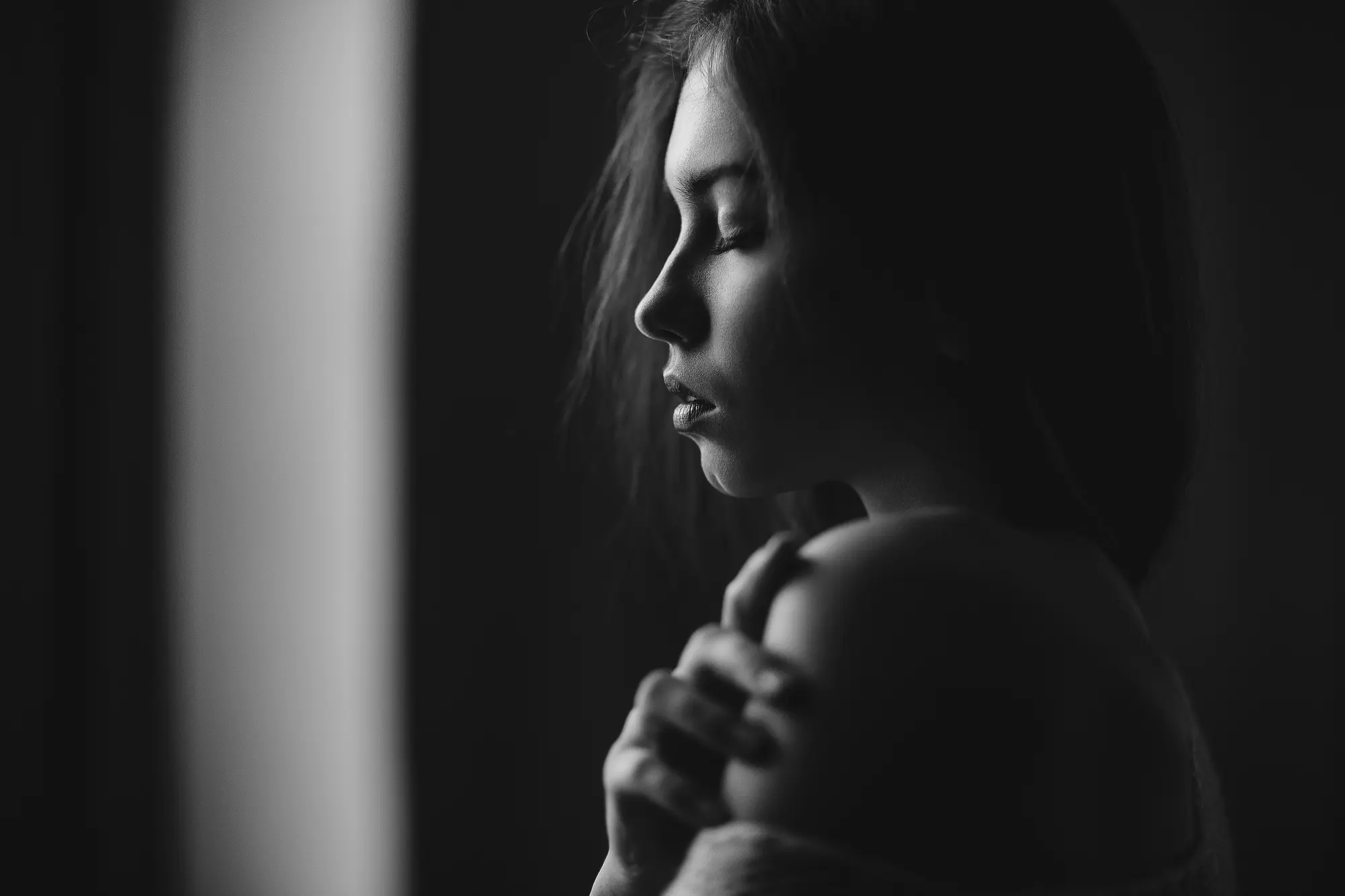¿Te cuesta conectar con lo que sientes? Pautas para comprender y expresar mejor tus emociones