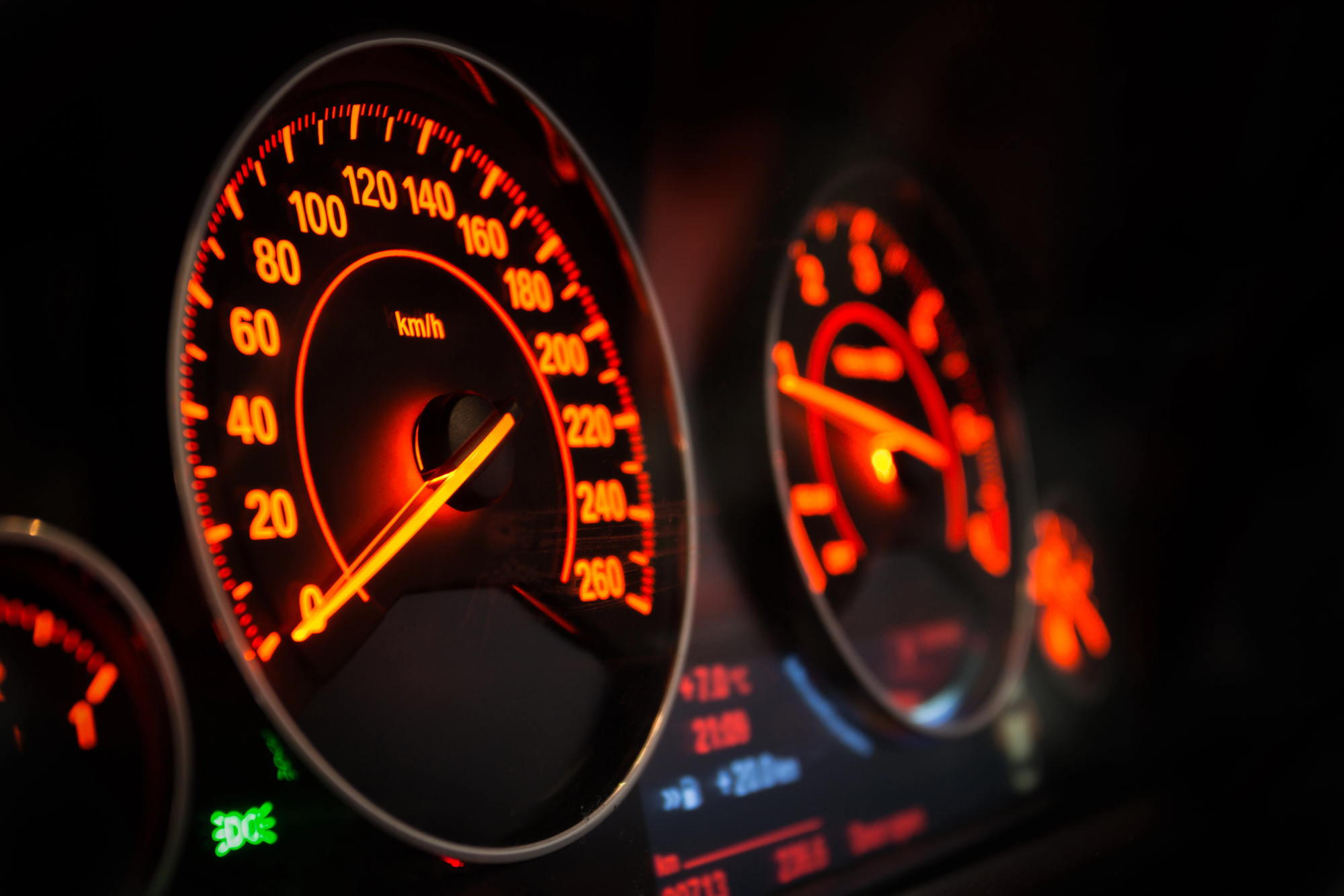 Simuladores de deportes de motor: cómo las carreras virtuales afectan a los deportes de motor reales