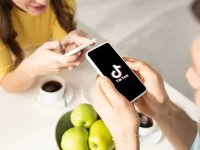 El ciclo entre TikTok y trastornos alimentarios no se detiene con prohibiciones